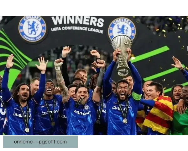 古斯托客串左后卫表现抢眼攻防俱佳切尔西战术奇兵引热议球迷盛赞