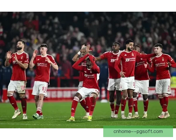 草根奇迹夜见证亚特兰大队史首次欧冠征程闯入八强震撼欧洲的足坛